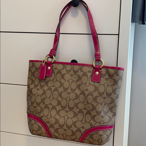 Coach tote - NWOT - Picture 7 of 7